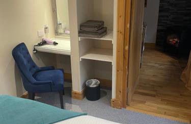 The Mews with Private Parking - Foto 9