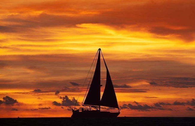 Giro in barca a vela al tramonto - Foto 1