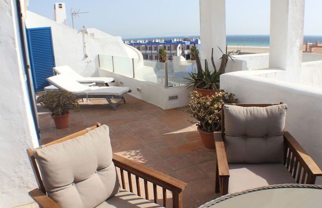 Beach Penthouse - Photo 14