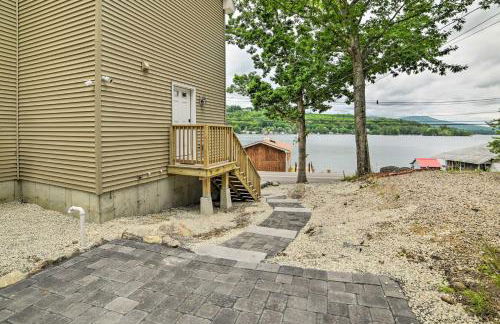 Lakefront Alton Bay Retreat with Dock Near Beaches! - Foto 26