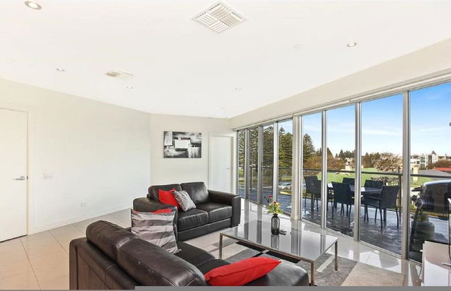 Gallery Resort Style Penthouse no 13 - Photo 1