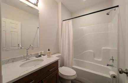 Spacious Entire home close to HoliMont and Village - Foto 25