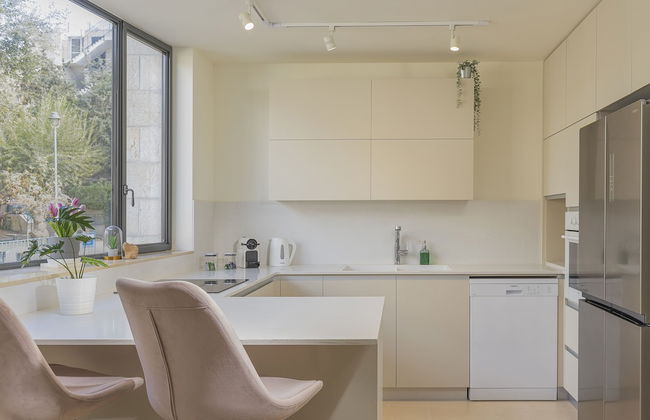 The Pearl of Nachlaot Apartments - Photo 41