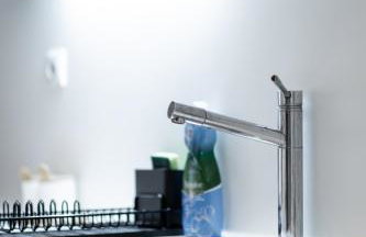 Spacious 3-bedroom apartment with WiFi, AC in charming Kalamaria - mountain view - Foto 4