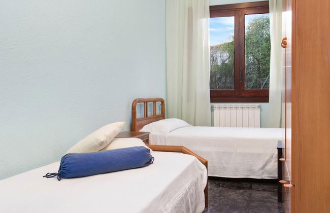 Vila Maer in Blanes With 5 Bedrooms and 2 Bathrooms - Photo 19