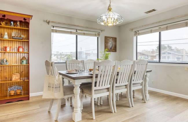 Mendel Manor by Avantstay Walk to Beach Large Deck Patio - Foto 9