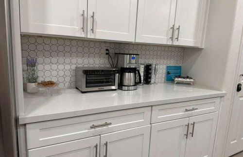 The Coachella Gem weekly discounts - Foto 42