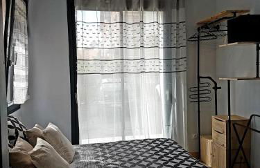 LES VAGUES, terrasse rez-de-ch, parking gratuit, lits faits, animal bienvenu et tout à pied - Foto 21