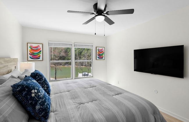 Knotty Pines by Avantstay Lake Views Renovated - Foto 41