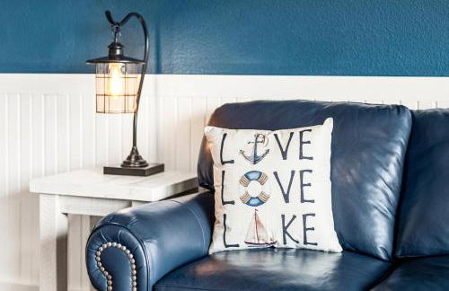 Breathtaking Lake Views 1BR King Suite, Kitchen & Heated Pools - Foto 29