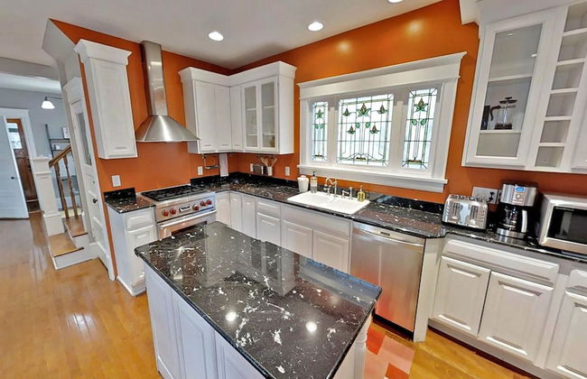 Linden Hills Luxury Charmer - Foto 1