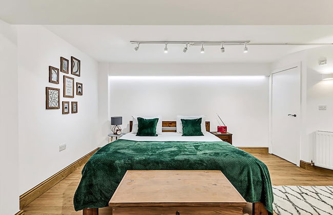 Modern Comfort Two Bedroom Gem on the Rye - Foto 8