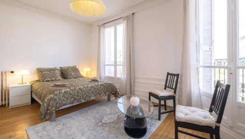 Eiffel Tower View 3BR Balcony - Foto 5