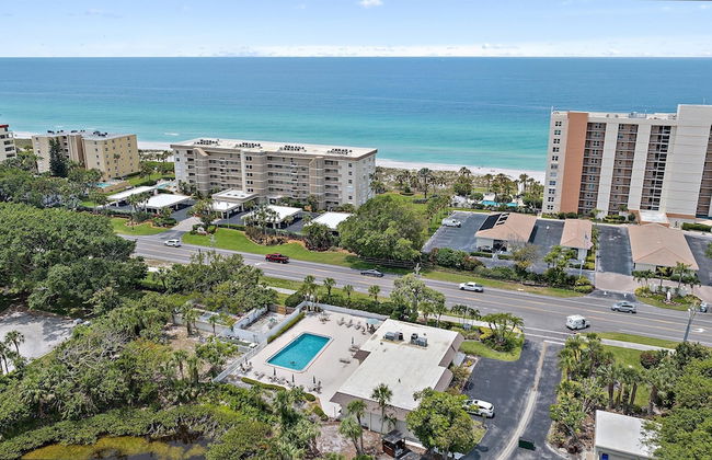 Serenity On Sutton 2 Bedroom Townhouse by RedAwning - Foto 44