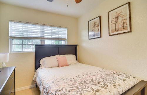 6 Mi to Beaches! Seminole Home with Furnished Patio - Foto 16