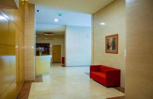 Central Orient Residence - Modern, spacious and sunny! By the river! - Photo 38