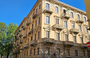 TURINET APARTMENTS - HOLIDAY in TORINO - Foto 3