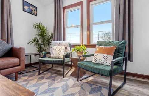 Renovated 6BR 2BA AC home and Game Room - Foto 12