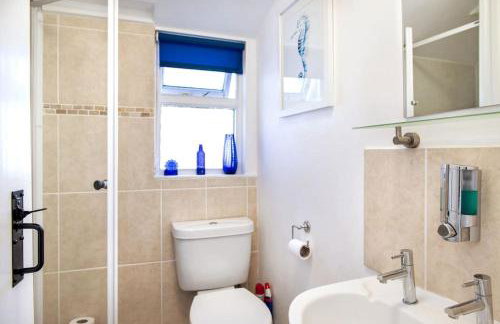 Abbey Cottage, Close to Mousehole Harbour - Photo 12