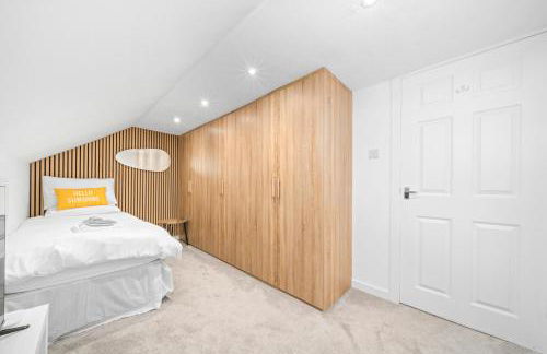 Perfect location for beach and golfing - Photo 6