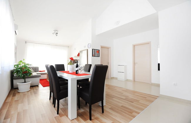 Apartments Hills - Photo 37