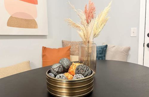 Palmetto Porch - Family Home Near Park Circle - Foto 18