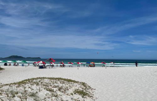 Casa em frente a Praia das Dunas - Cabo Frio/RJ - Foto 2