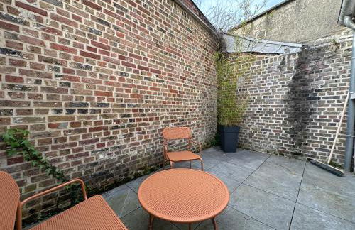 IMMEUBLE ST-PIERRE - GARE 10min - HORTILLONNAGES 5min - WIFI - TV HD - Foto 9