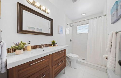 Miami Oasis- Pool & Game Fun - Foto 5