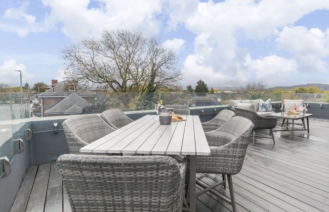 Elliot Oliver - Stunning 3 Bedroom Penthouse With Large Terrace And Parking - Photo 16