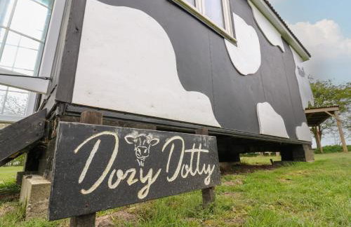 Dozy Dotty Cow Shed 4 - Foto 2