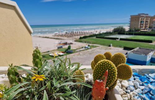 SE198 - Senigallia, luminoso bilocale fronte mare al residence Piramidi - Foto 1