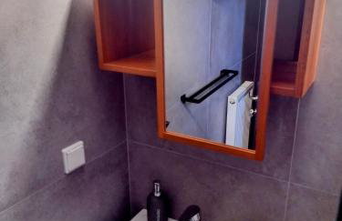 MickeyHouse - Photo 16
