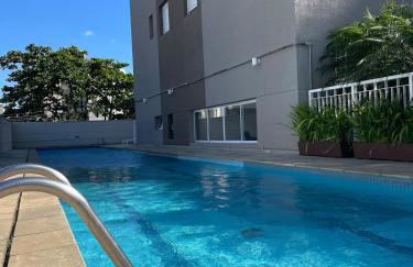 Apartamento Frente Shopping - Foto 4