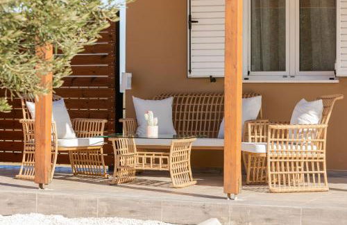 Σπίτι με πισίνα δίπλα στο αεροδρόμιο. - Foto 35