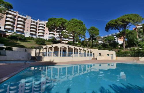 2pieces appartement avec jardin piscine et tennis à Cannes La Bocca - Foto 4