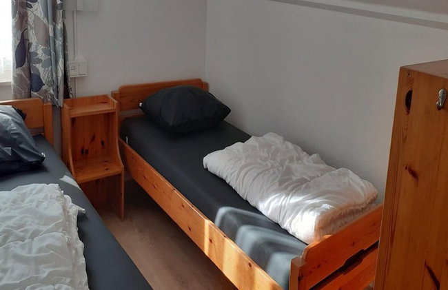 Cosy Bungalow Near the Beach - Photo 7