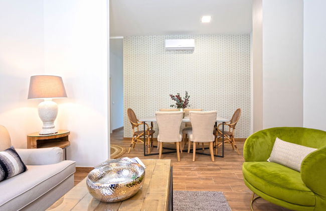 Genteel Home Recaredo - Photo 33