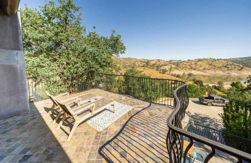 Serene Millerton Lake Villa w/ Panoramic Lake View - Foto 41
