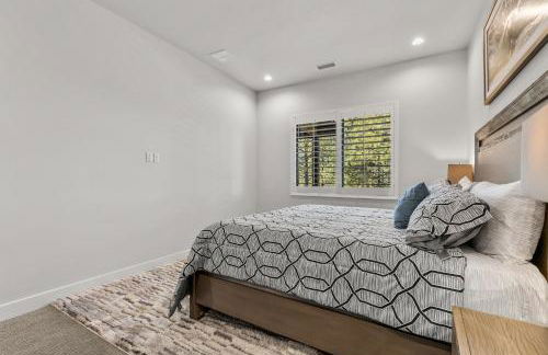 Cottonrose Flagstaff - Photo 33