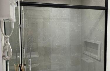 Apartment 402 withoeft - Foto 3