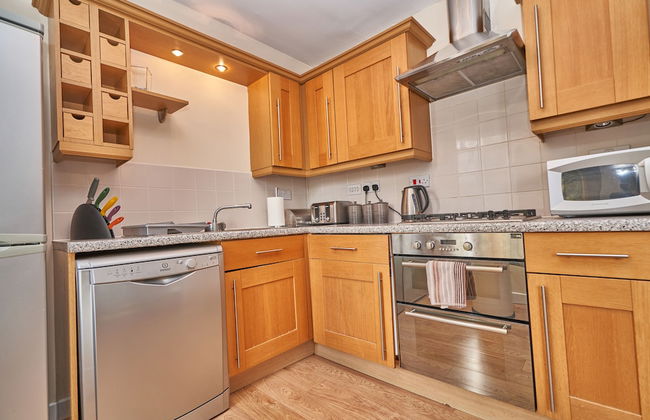 Lets Edinburgh - Photo 13