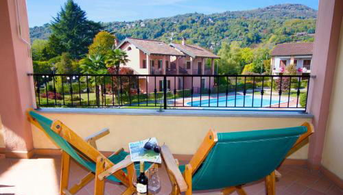 Sunflower Relax Pool and Terrace - Happy Rentals - Foto 3