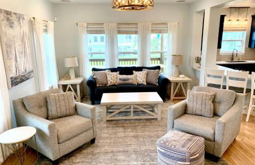 Tranquil Retreat with Gulf Views, 2 Min to Beach - Foto 1