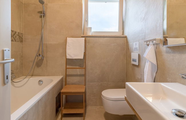 Luxurious Villa in Butkovici with Pool & Hot Tub - Foto 18