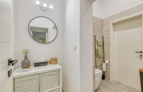 Runa with Terrace - Photo 5