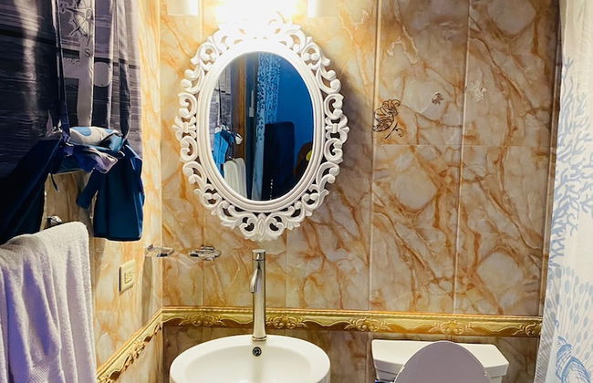 Angels Hideaway Blue Room - Photo 17