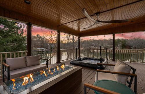 Lake House, Fire Table, Hot Tub, Screened in Porch - Foto 1