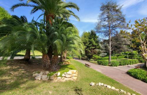 Évasion à deux, domaine prestigieux, jacuzzi et parking privés, piscine - Foto 12