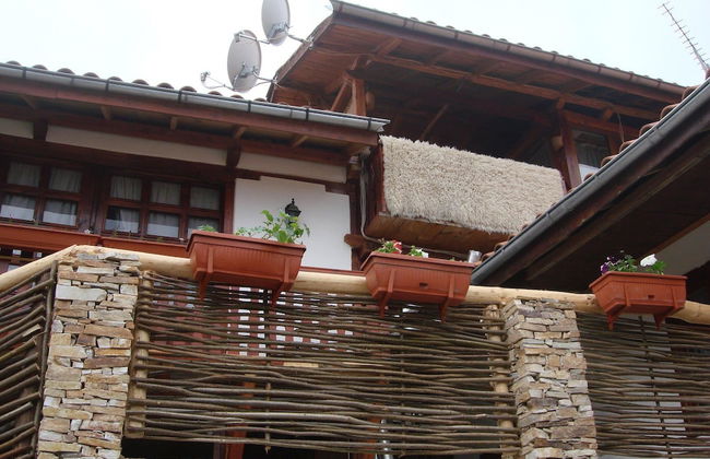 The Sharkov House - Photo 11